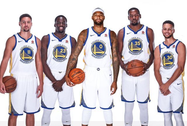 转会价8千万！罗马诺：曼联将让桑乔自由身离队（罗马诺：曼联将放桑乔自由离队，此前转会标价8000万）