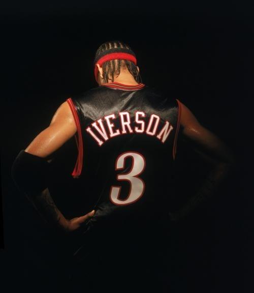 又伤了! 前巴萨10号将被退货：1200万没人接盘 明夏回归（再遇伤情！前巴萨10号恐遭退租，1200万无下家，预计明夏回归）