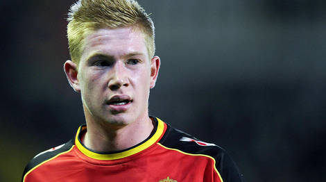 与4结缘，多特5轮欧冠联赛有4轮打入4球，剩下1轮被曼城进4球（多特与数字4的奇缘：5场欧冠4场打进4球，另1场被曼城灌4球）