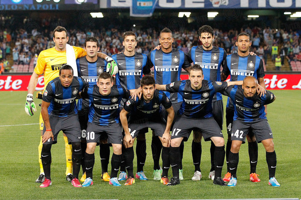 詹姆斯：里夫斯现在是我们的核心成员，他也想要承担这份责任（詹姆斯：里夫斯已是球队核心，且愿意承担重任）