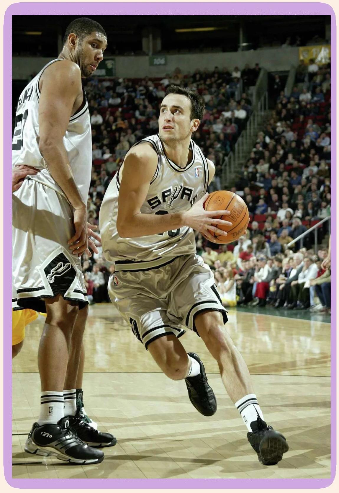 库杜斯评心目中的最佳热刺球员：凯恩的右脚、贝尔的左脚（库杜斯眼中的完美热刺球员：凯恩的右脚+贝尔的左脚）