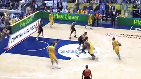 德转：王上源与河南队续约一年，新合同至2026年底（德转：王上源与河南队续签一年，合同至2026年末）