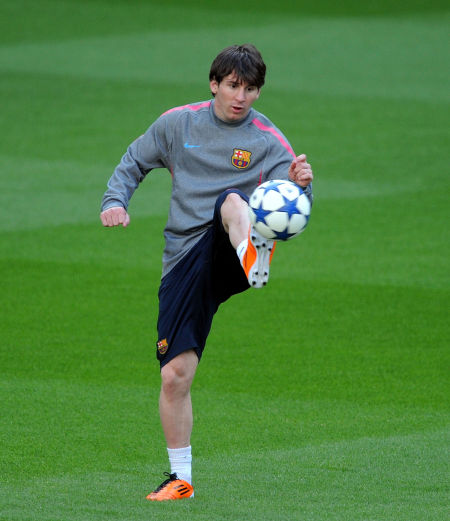 意甲前瞻：乌迪内斯遇弱则强，热那亚近期迎来强势反弹（意甲前瞻：乌迪内斯专剋弱旅，热那亚强势回暖）