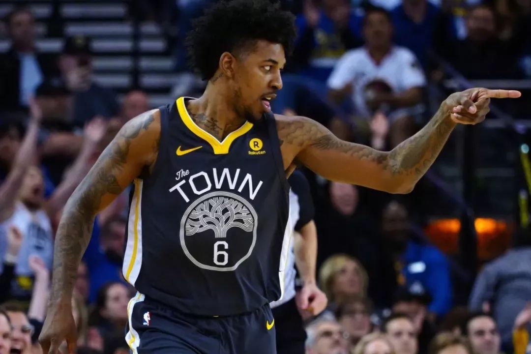 利物浦欧冠小组／联赛阶段主场13连胜，近25场只输1场（红军主场强势：欧冠小组赛+联赛豪取13连胜，近25战仅一败）