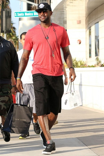 贝尔：金球奖不仅仅涉及场上的表现；和C罗从未有过争执（贝尔：金球奖标准不止场上表现，与C罗从未发生争执）