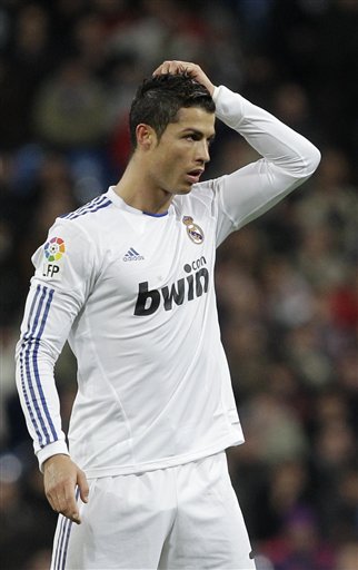 NBA球队换帅对赛季影响分析（NBA换帅对赛季表现的影响解析）